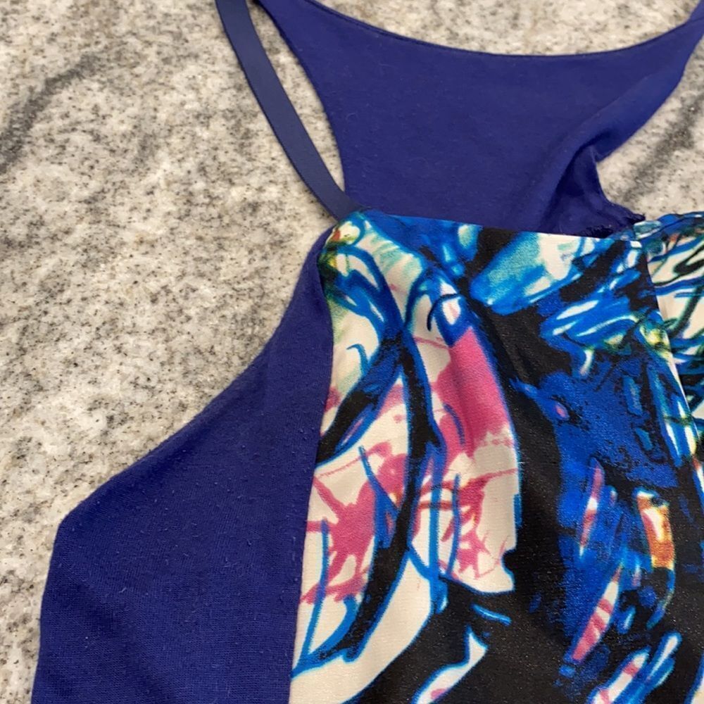 Eight Sixty Abstract Colorful Cotton Racerback Tank Top - Picture 4 of 6